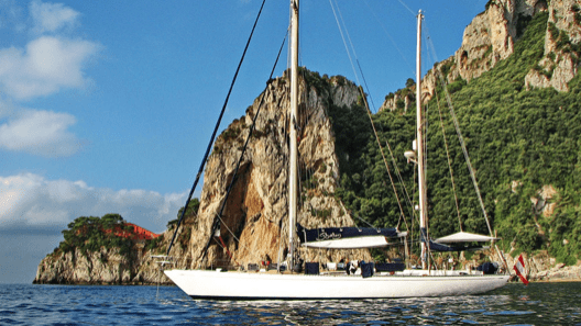 sailing yacht umiko