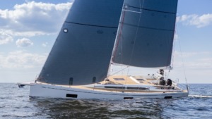 sailing yacht umiko