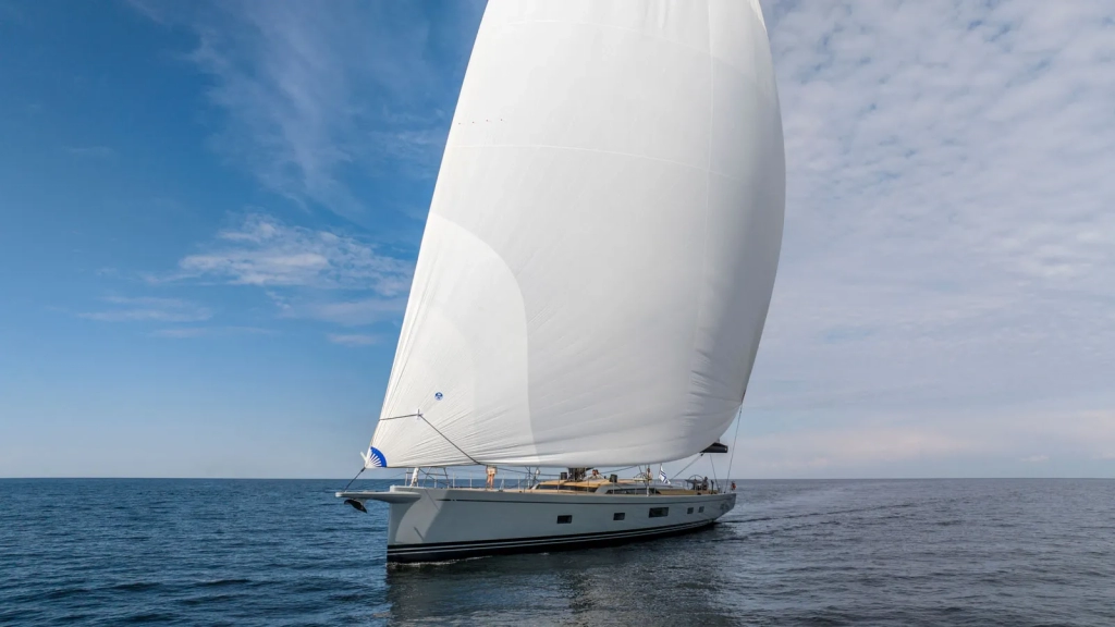 sailing yacht umiko